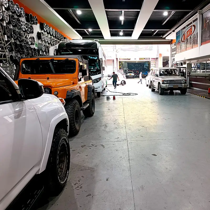 Ventas de llantas en Bogotá y Cajicá. Almacén La Llanta. Llantas a crédito.